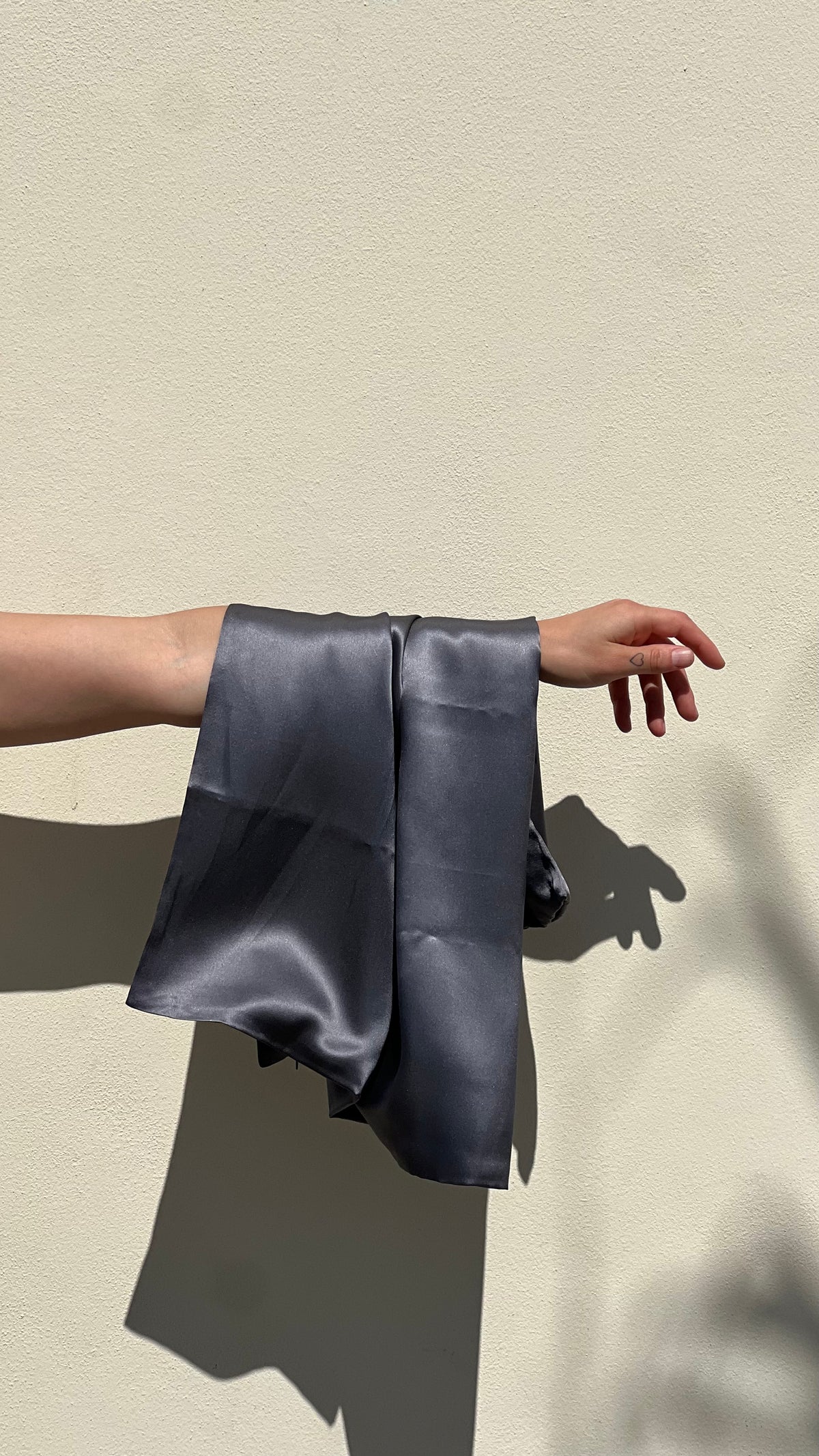 Beauty Sleep™ Silk Pillowcase - Grey