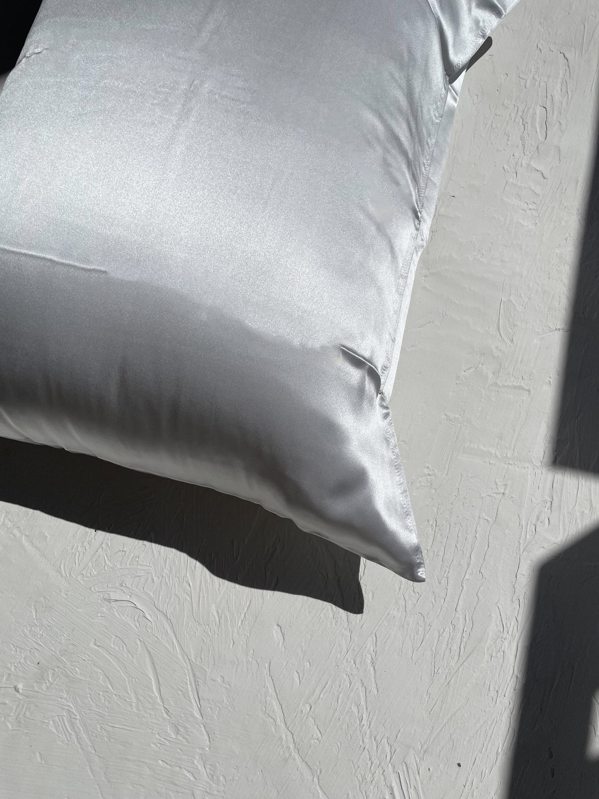 Beauty Sleep™ Silk Pillowcase - Silver