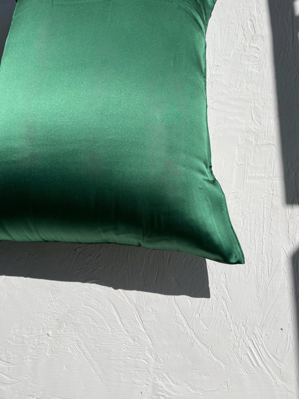 Beauty Sleep™ Silk Pillowcase - Dark Green