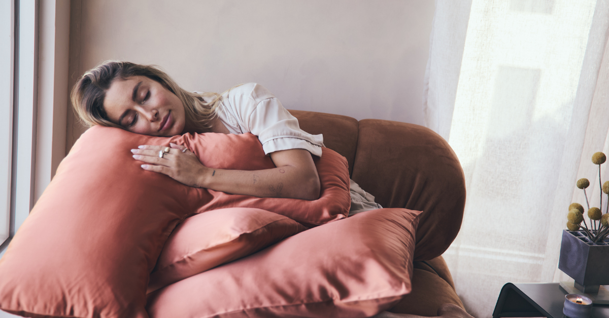 Boomerang silk pillowcases