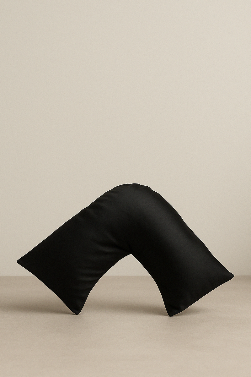 Beauty Sleep™ Boomerang Silk Pillowcase – Black