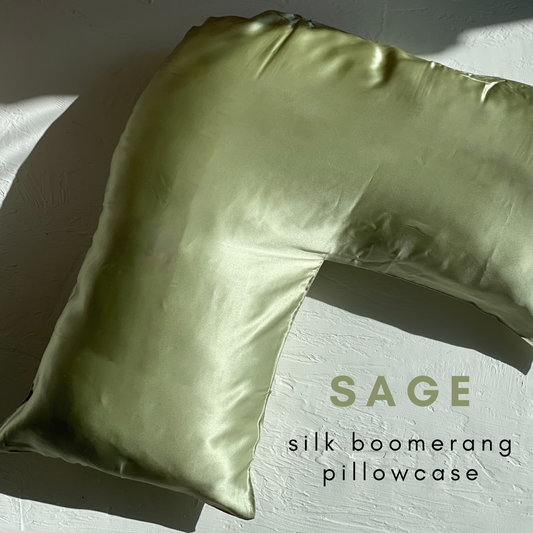 Sleepy Girl Bye Bye Acne™ Boomerang Silk Pillowcase - Sage
