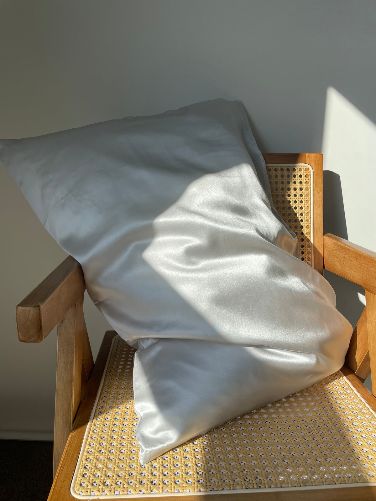 Beauty Sleep™ Silk Pillowcase - Silver