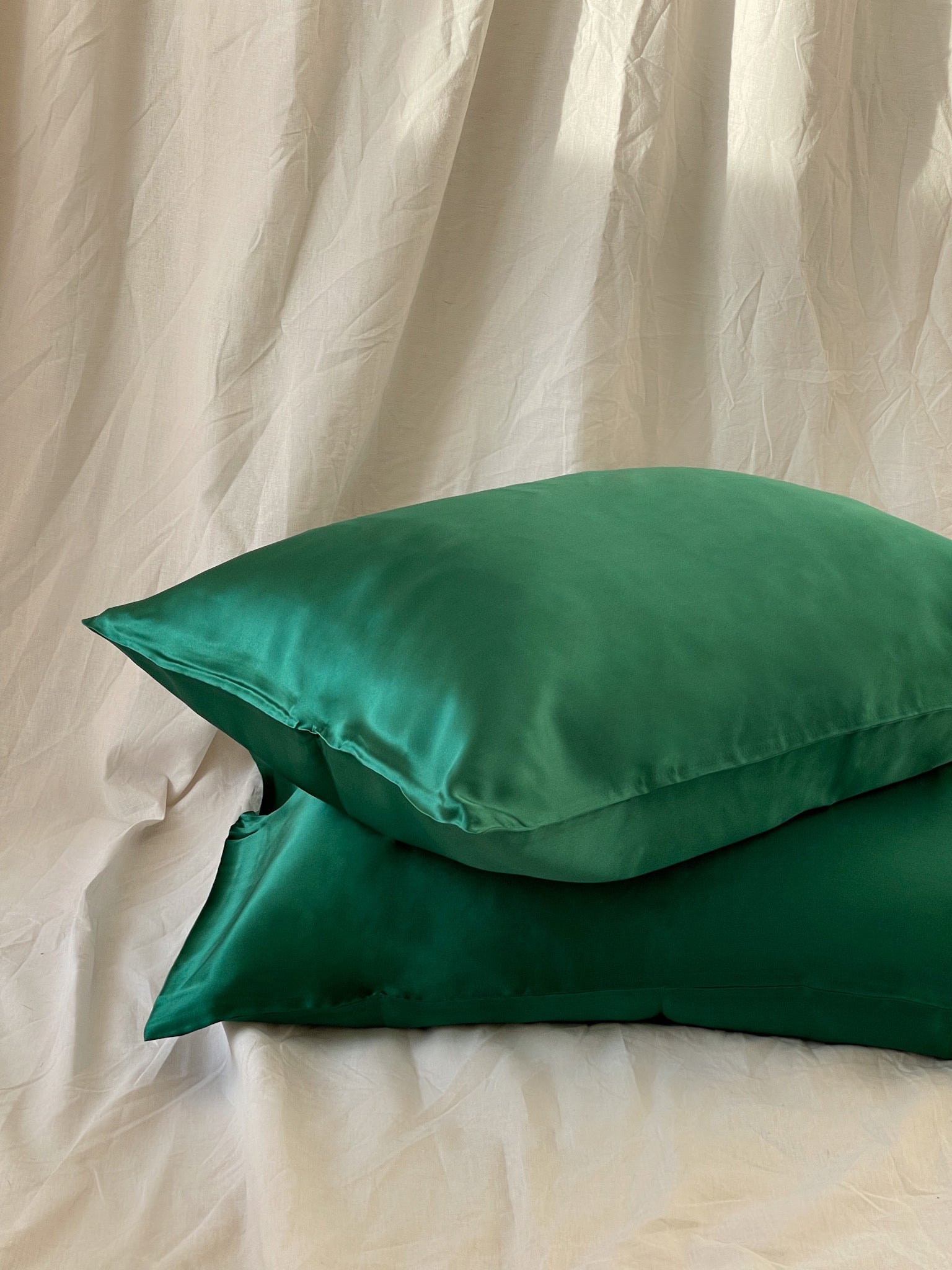 Dark Green Silk Pillowcase